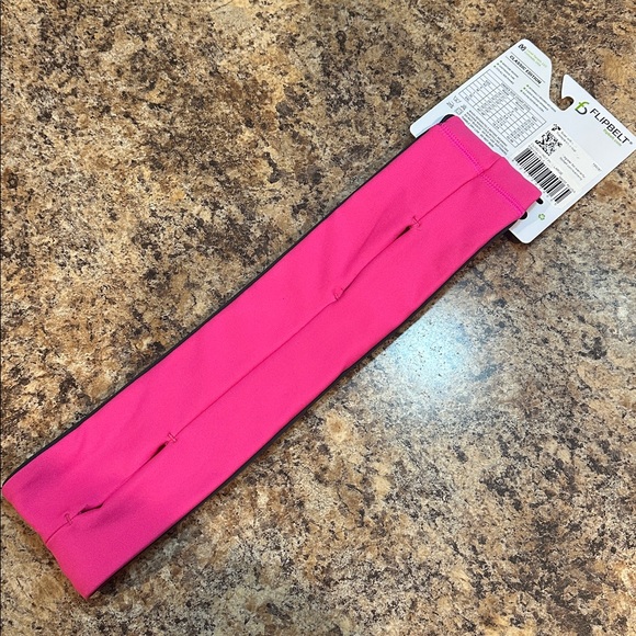 FlipBelt Pink Running Belt size large nwt - Picture 5 of 5